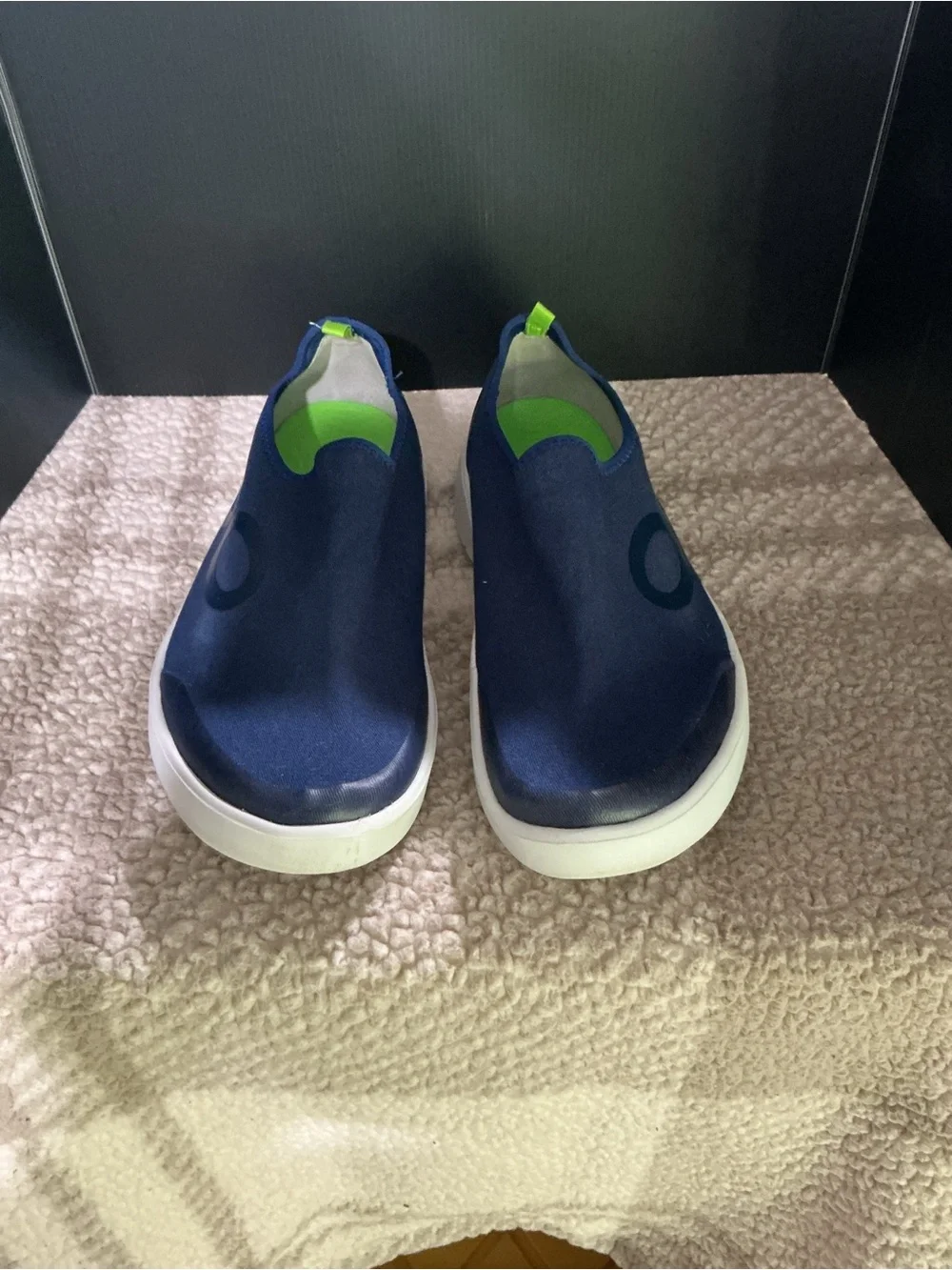OOFOS slip athletic